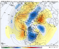 ecmwf-ensemble-avg-nhemi-z500_anom-7396000.png